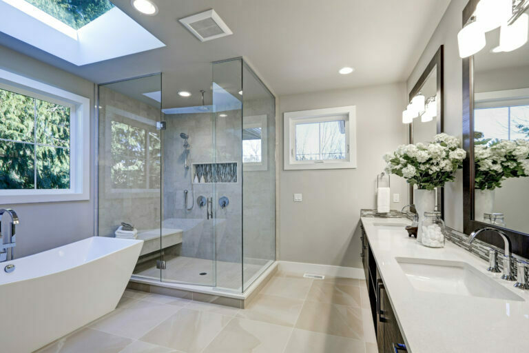 Bathroom Shower and Tub