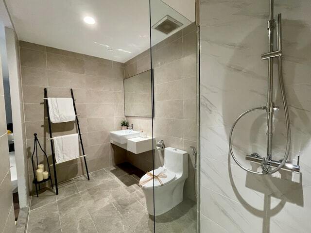 finished remodel. j logan remodeling. bathroom flooring