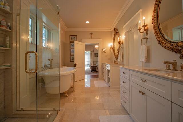bathroom remodeling in syracuse, beautiful finished bathroom with small walk in shower on the left and a clawfoot tub for soaking.